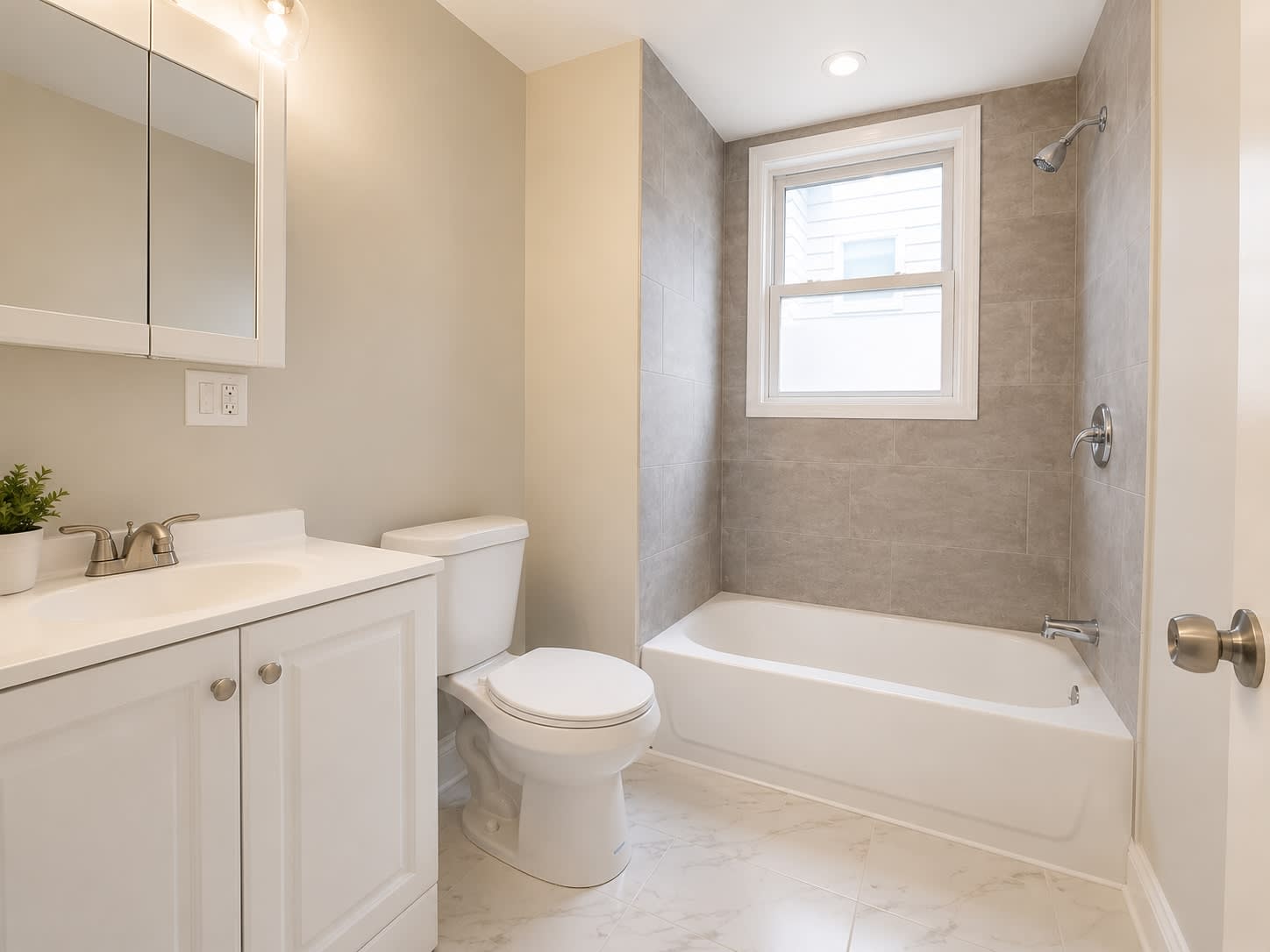 200 Hansbury Avenue – photo 3
