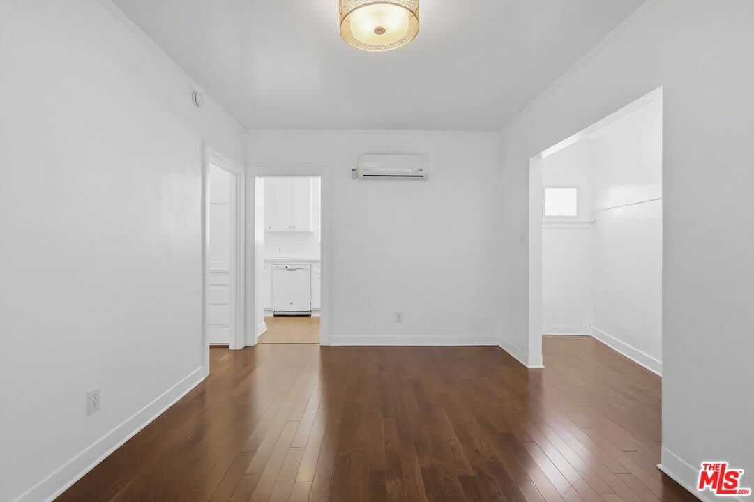 4407 Melbourne Ave – photo 3