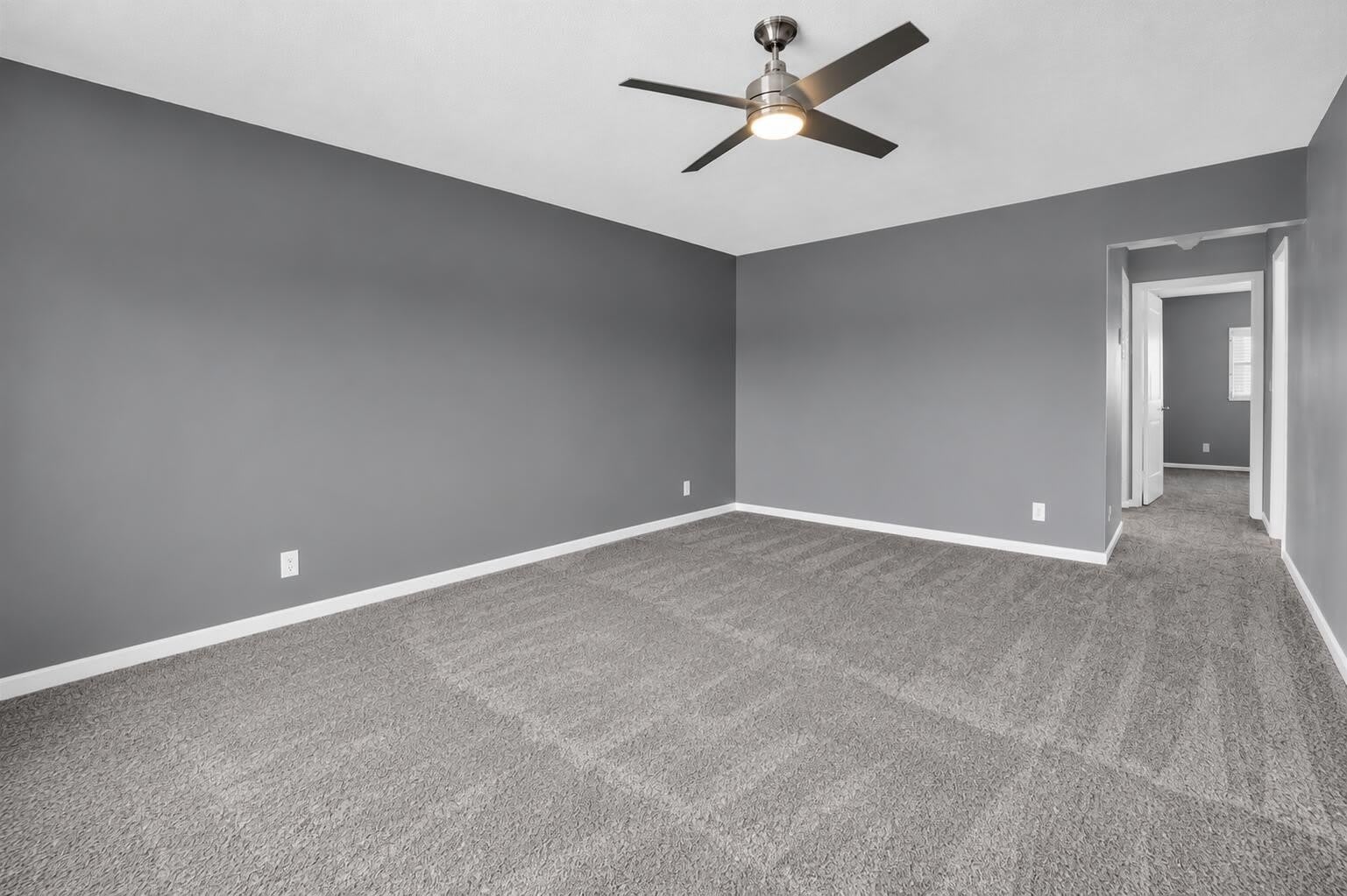 10000 Meridian Way N – photo 4
