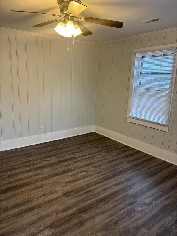4085 Porter Street – photo 3