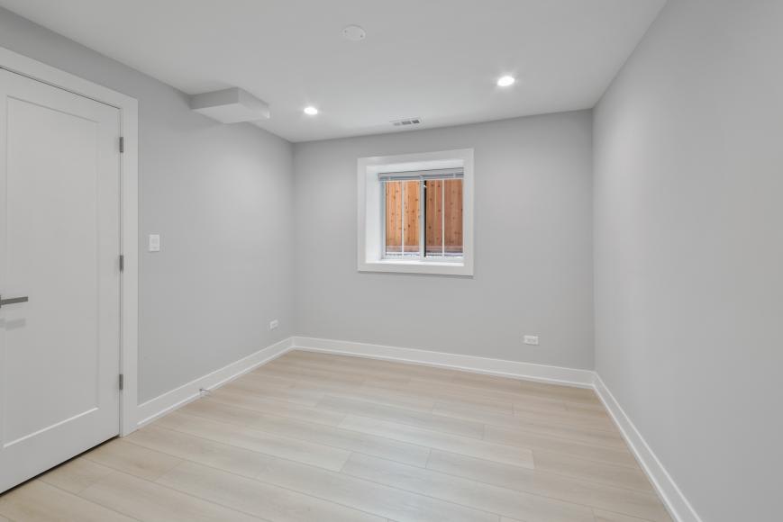 4626 Ashland – photo 4