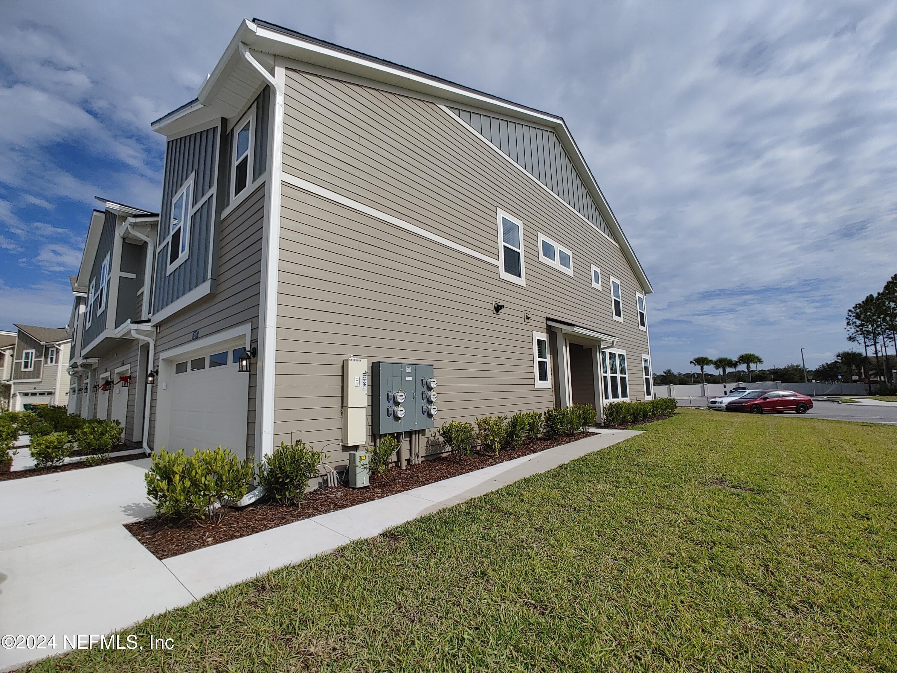 11253 MINNETTA Court – photo 5