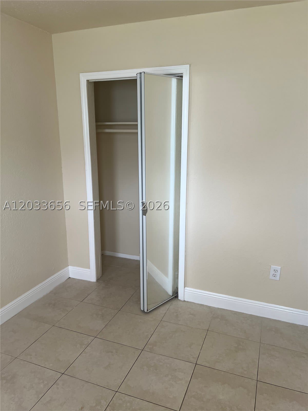 5900 NW 1st Ave – photo 5