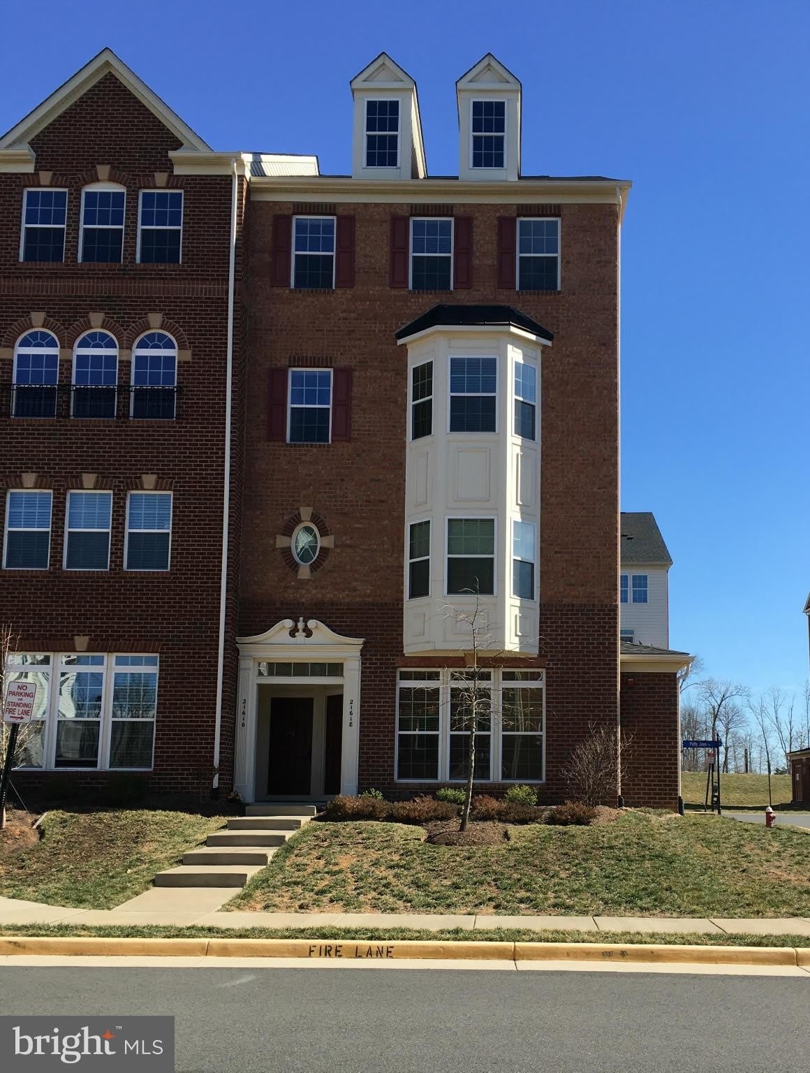 21616 ROMANS Drive – photo 1