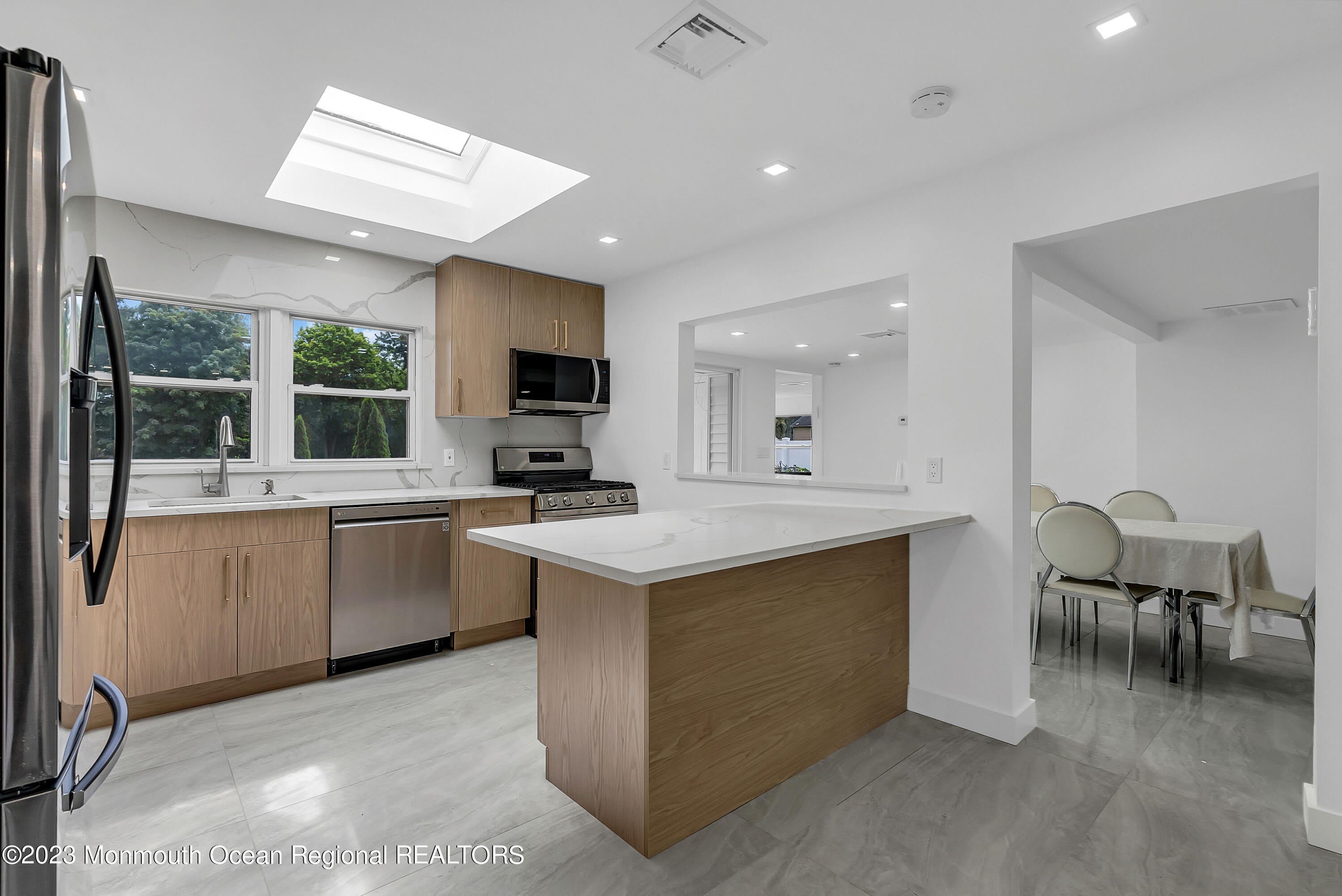 6 Virginia Terrace – photo 2