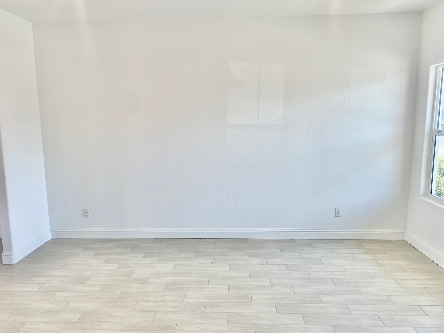 Beautiful, New 4/2.5 Lennar In Riverstone Community – photo 4