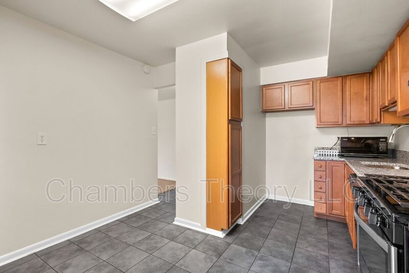 4241 Columbia Pike – photo 4