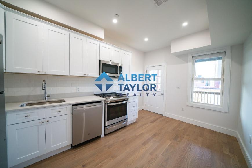 37 Calumet St – photo 2