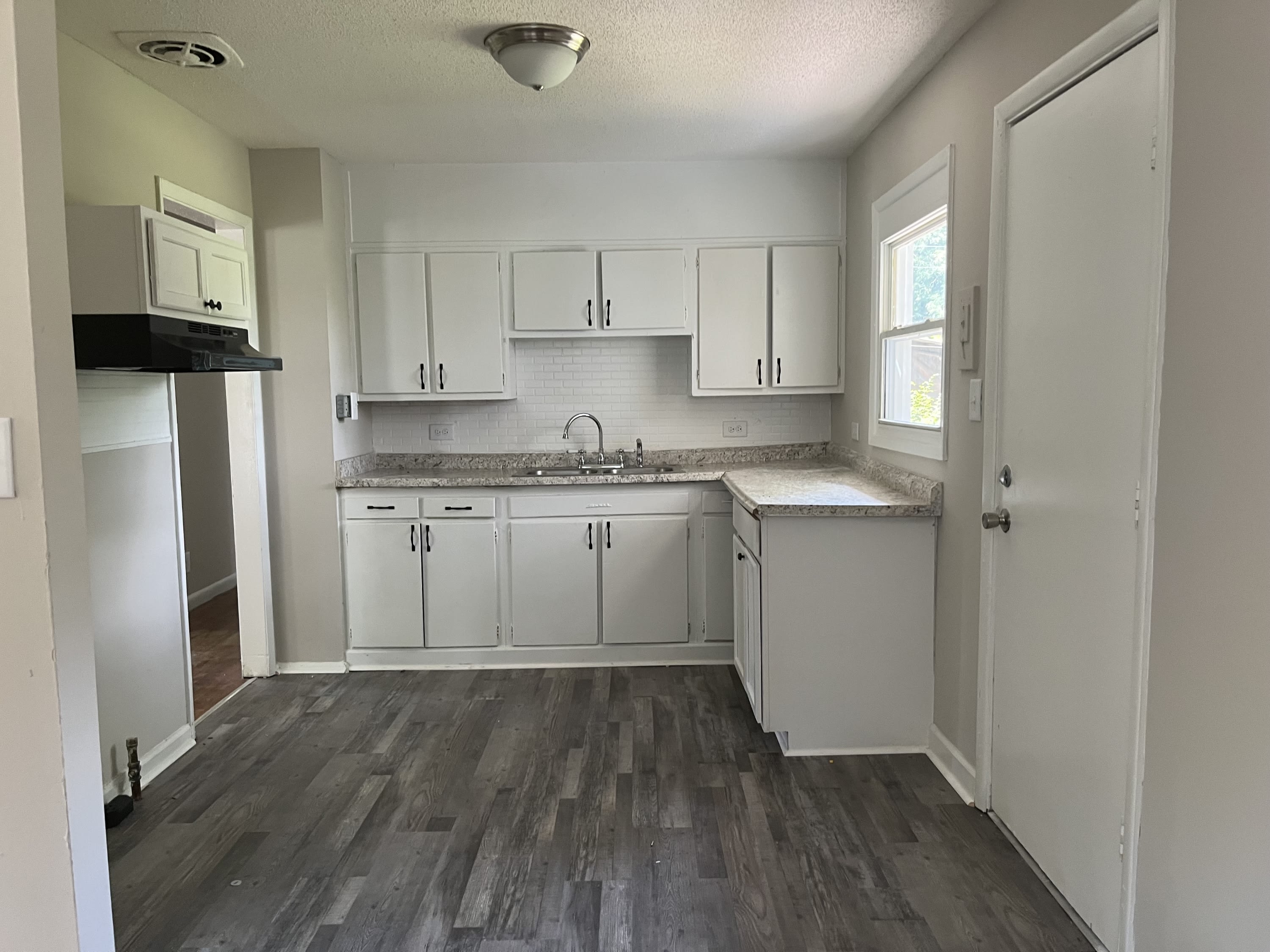 4317 41St Avenue North – photo 4