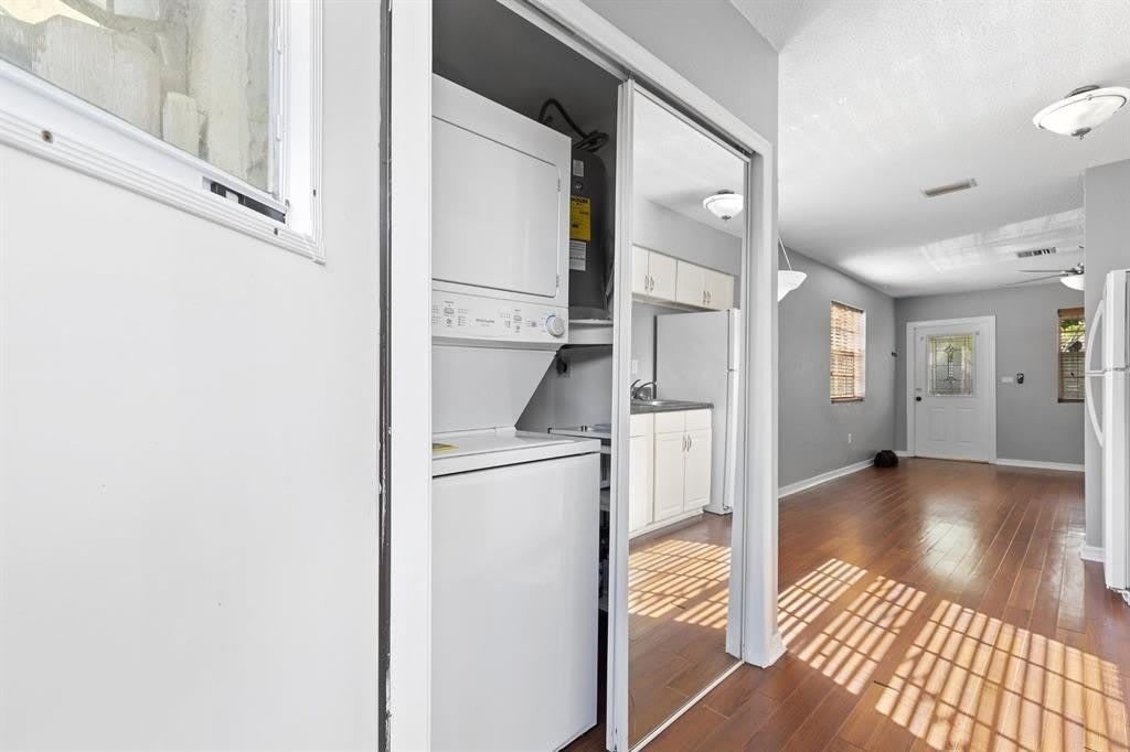 821 SW 4th Street – photo 5