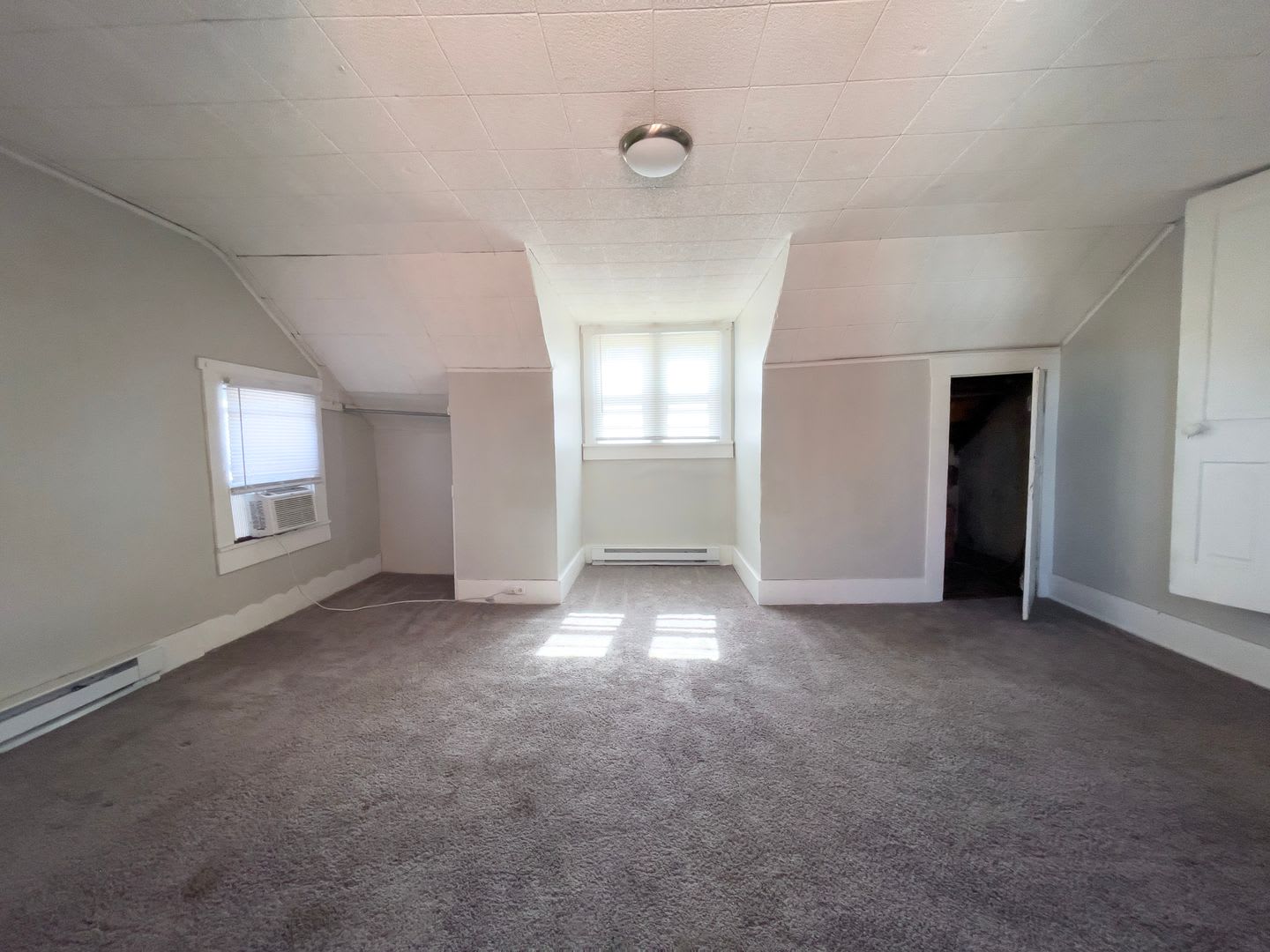 216 N McKinley Ave – photo 5