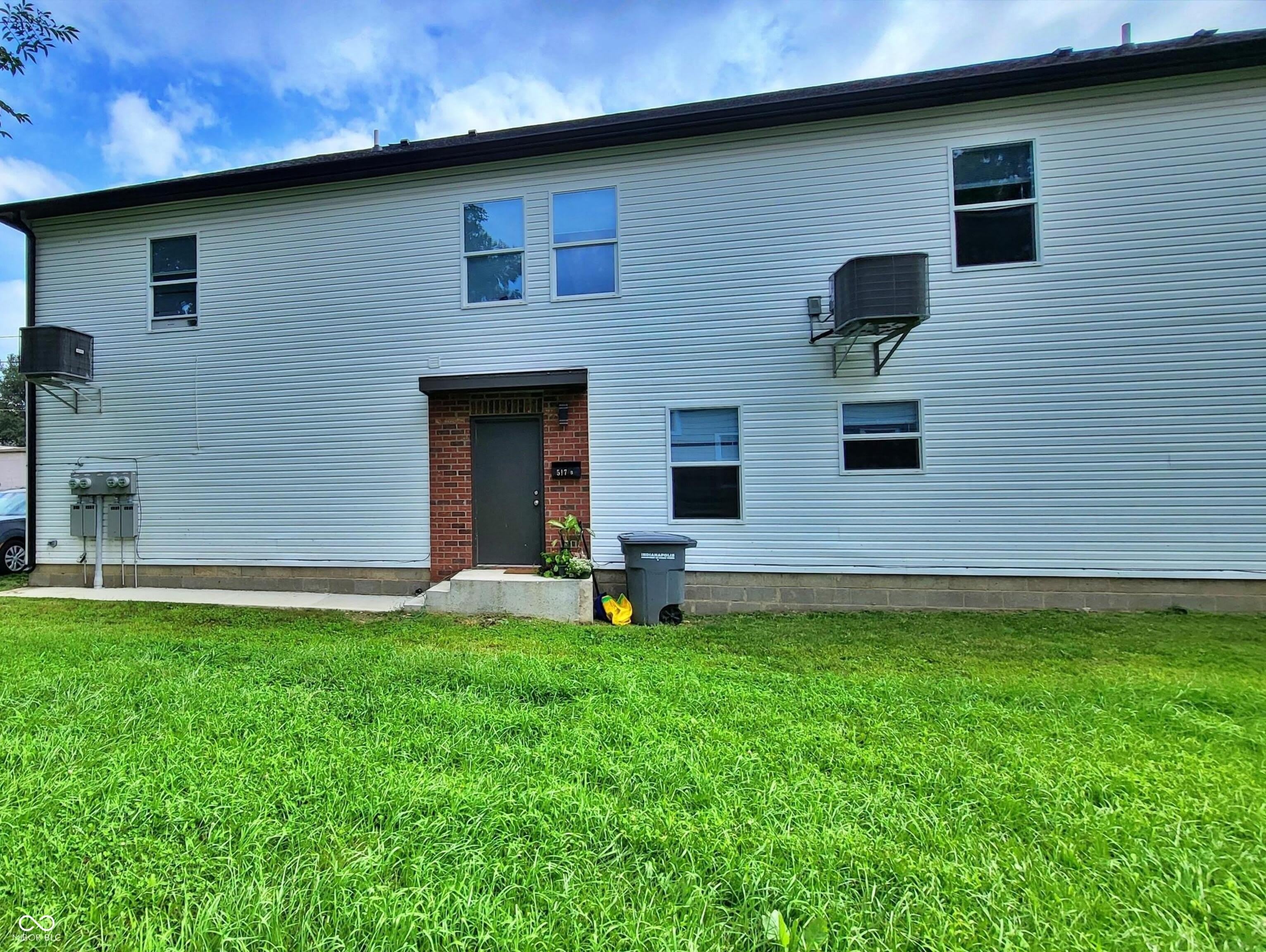 517 N Oxford Street – photo 2