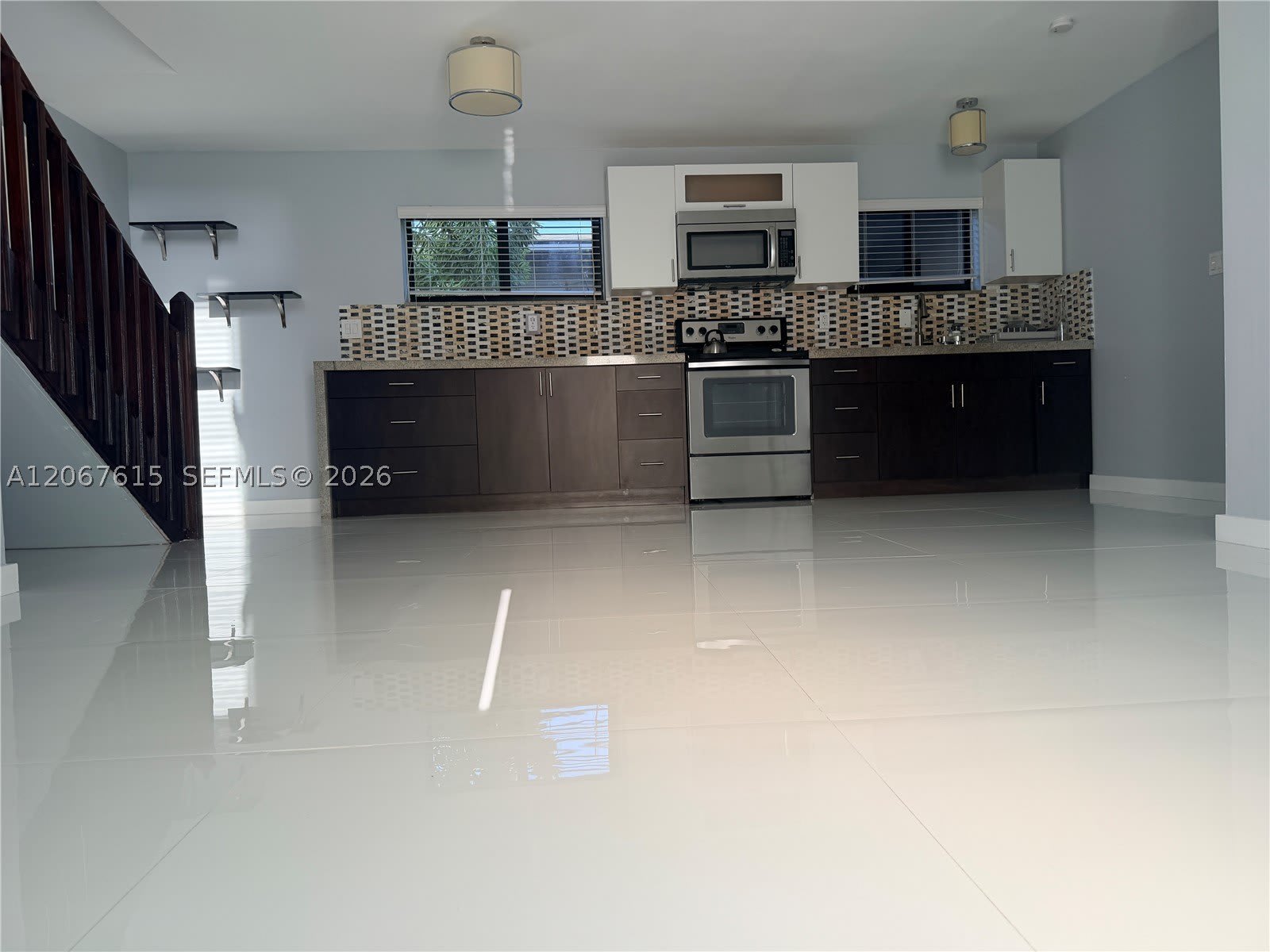 12701 SW 47th St – photo 2
