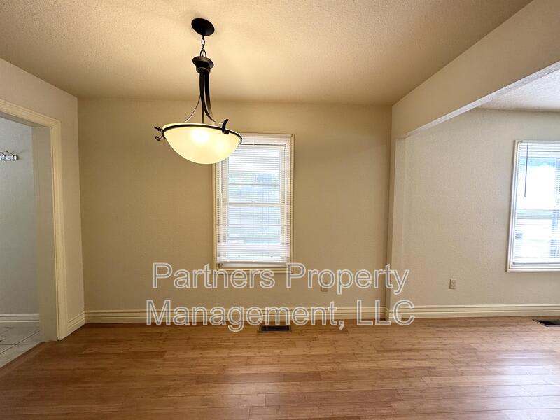 1140 West Hendrix Street – photo 5