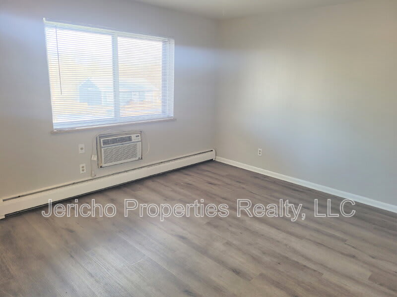 7300 West 20th Avenue – photo 4
