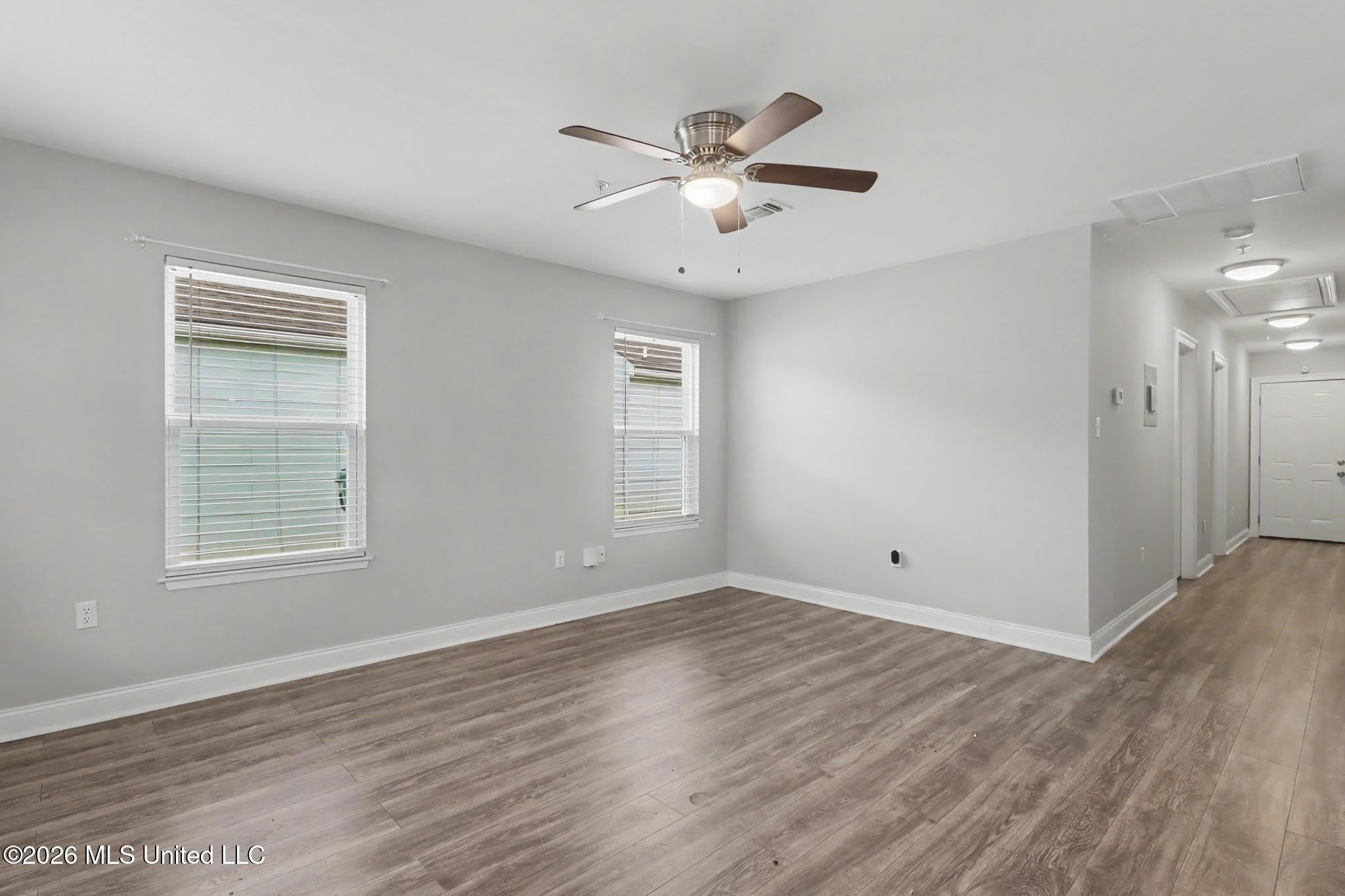 12056 Turnberry Cove – photo 5