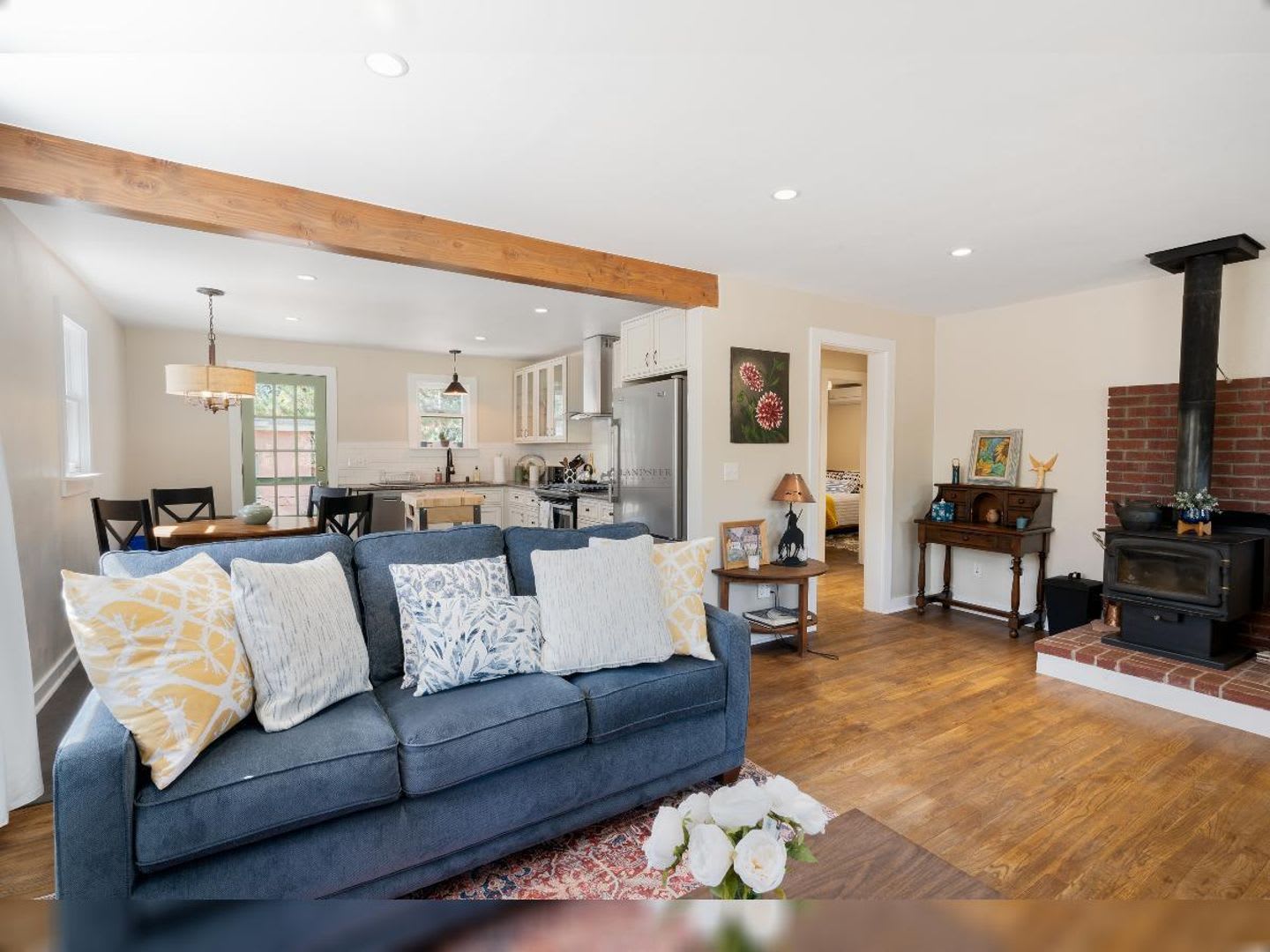 512 Garcia St – photo 2