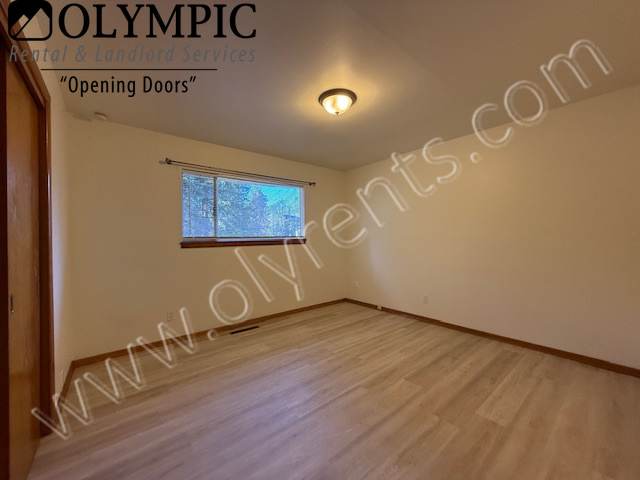 1310 Union Ave – photo 5