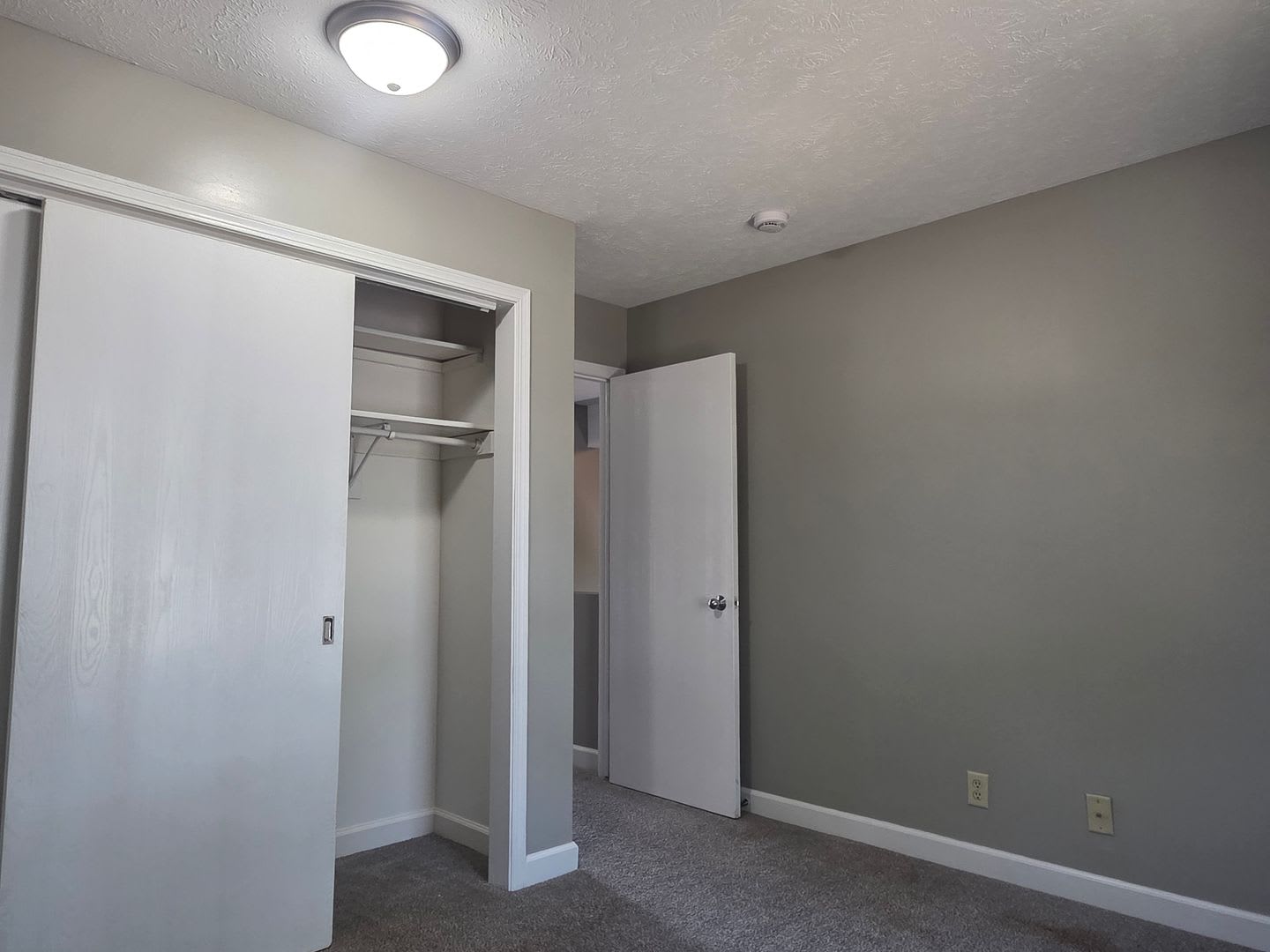 2 Bedroom Available Now! – photo 5