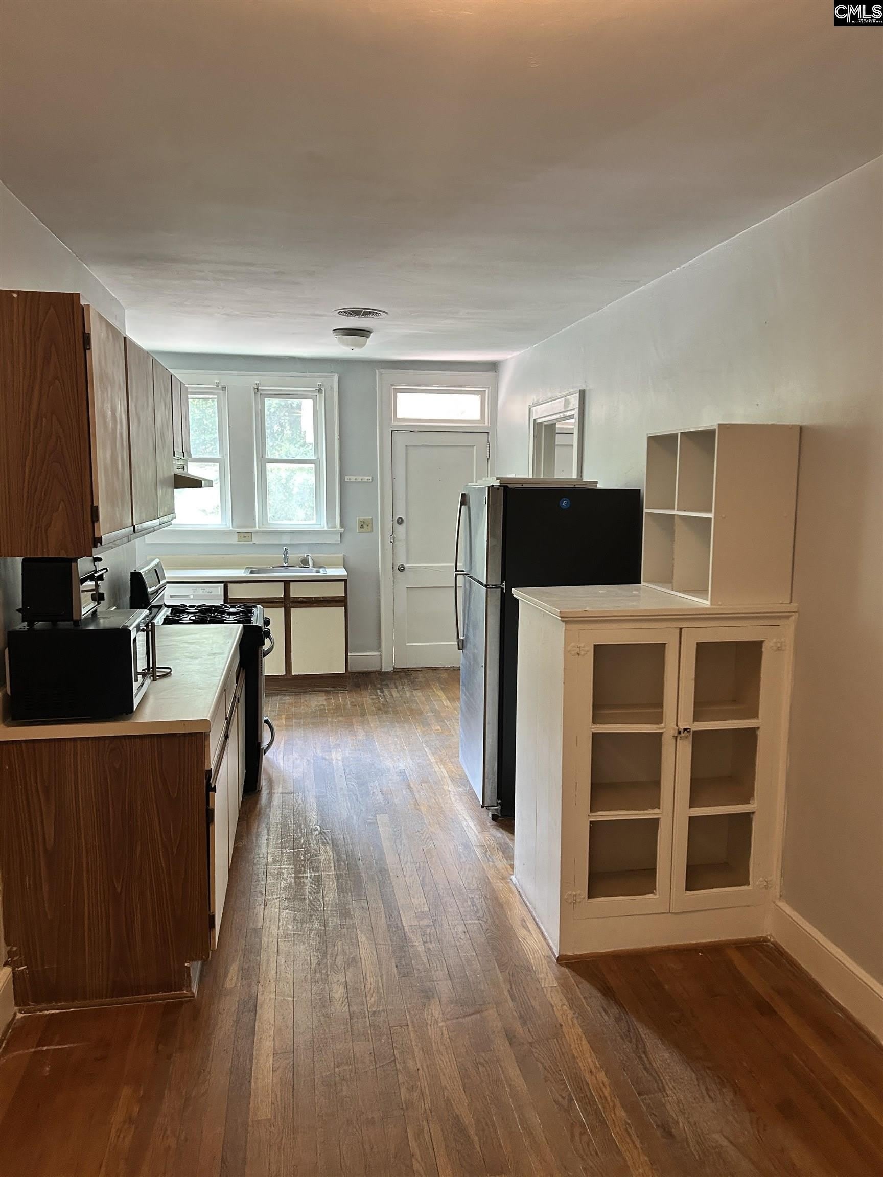 303 King Street – photo 3