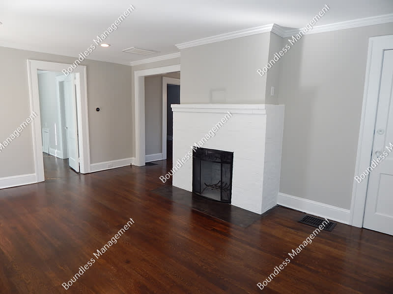 522 Morgan St NE – photo 5