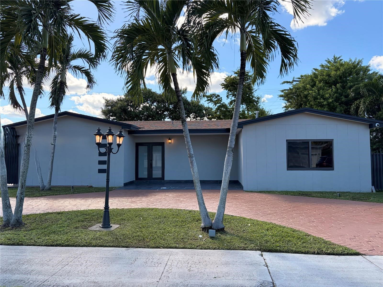 2120 Southwest 84th Avenue – photo 1