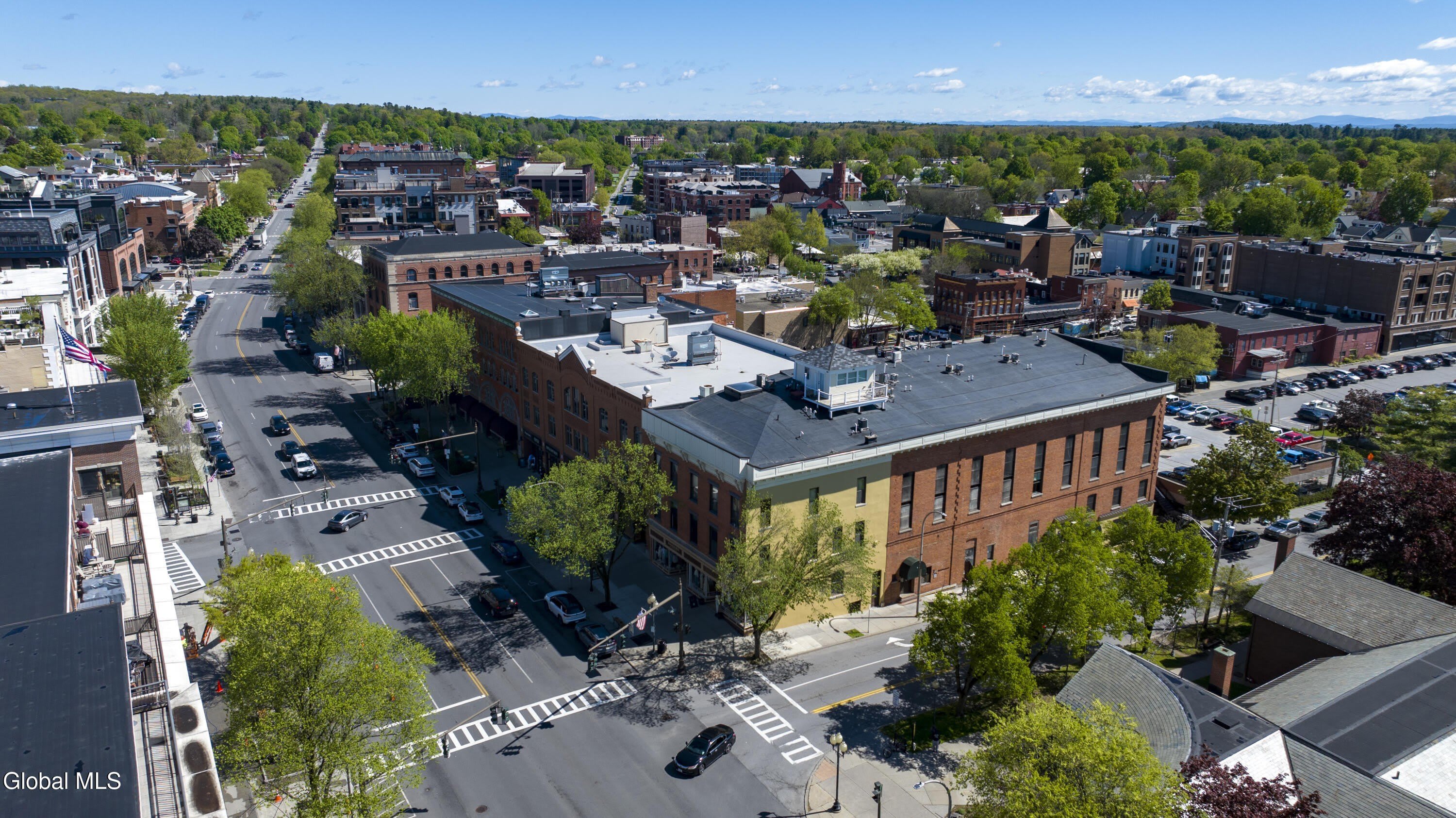 1 Spring Street – photo 3