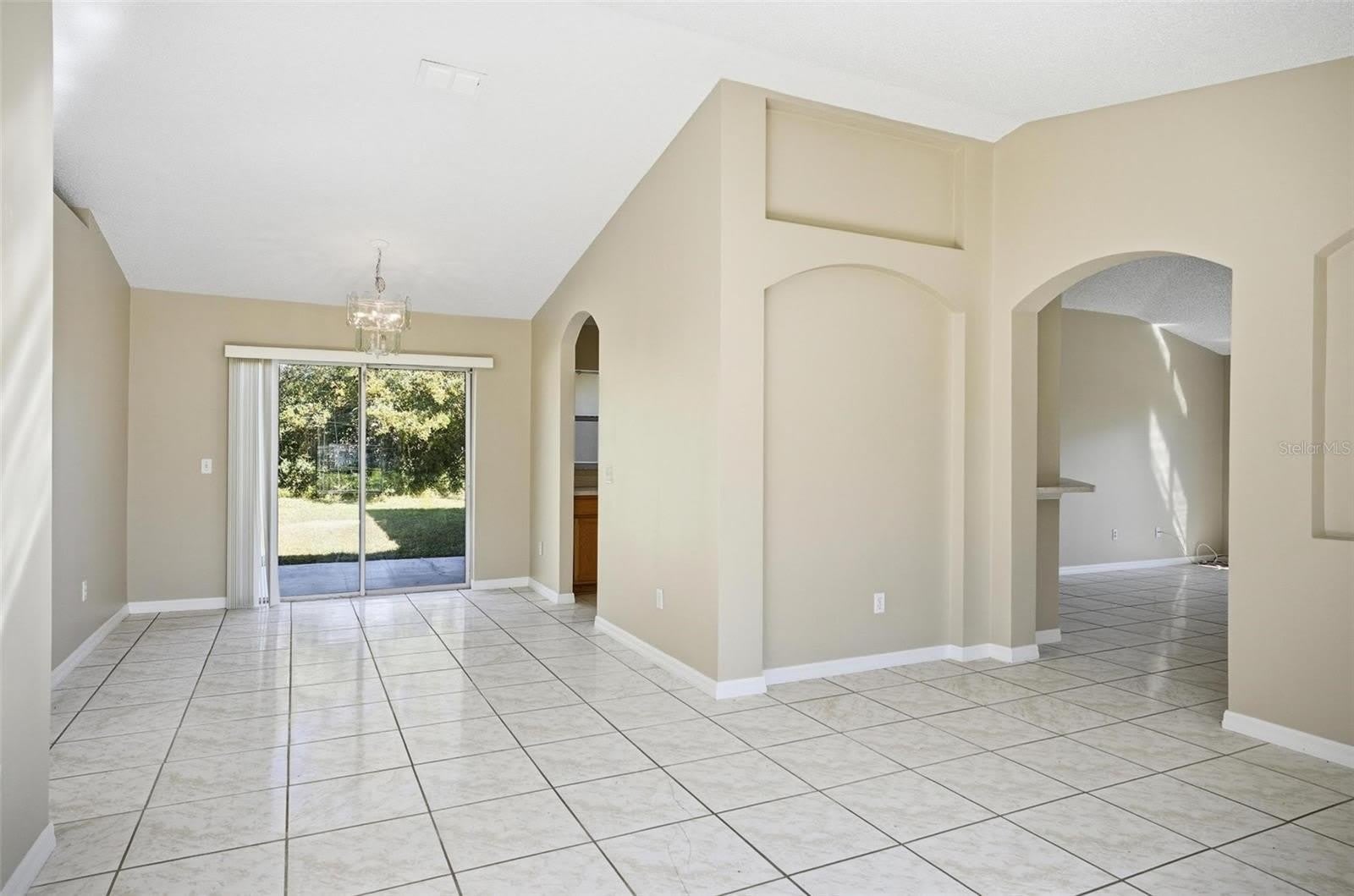 106 LA MANCHA Drive – photo 4