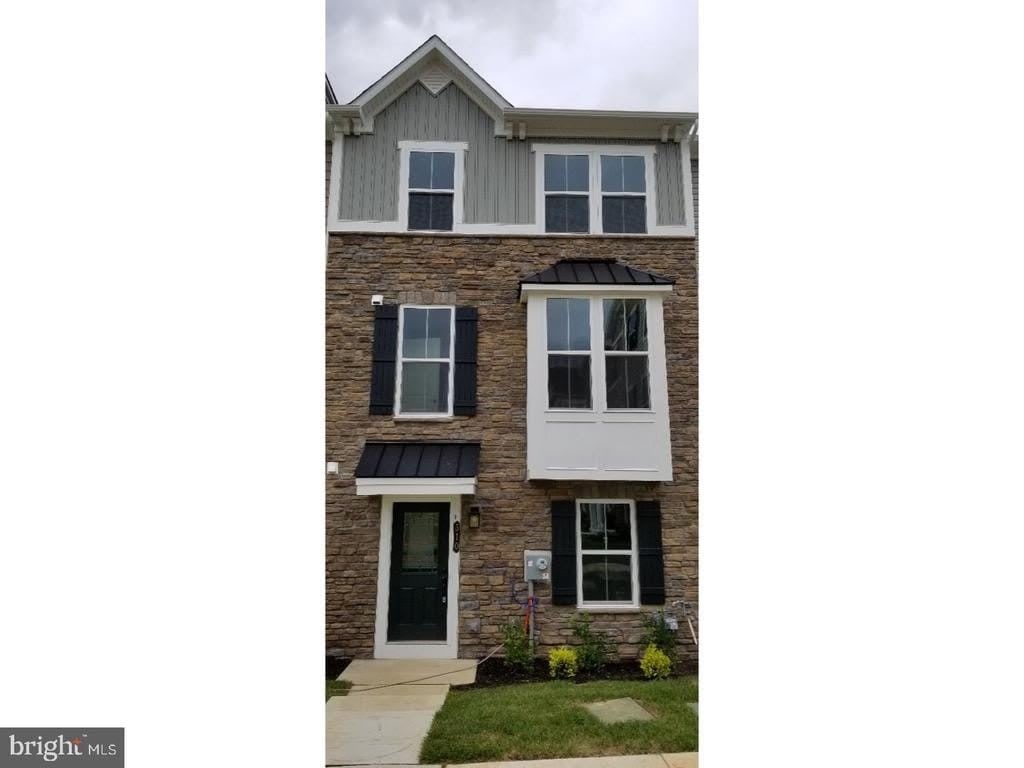 510 SAPPHIRE DRIVE – photo 2