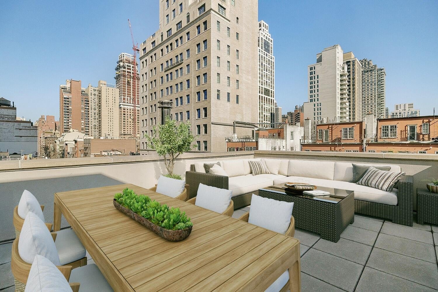 318 E 81ST Street – photo 1