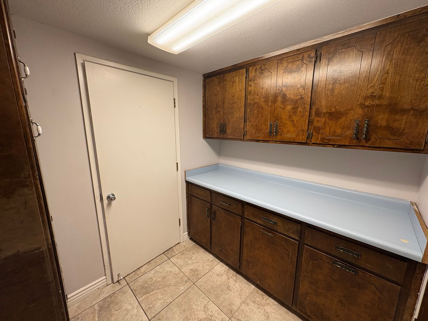 Spacious home in Tulare Rent Ready! – photo 5