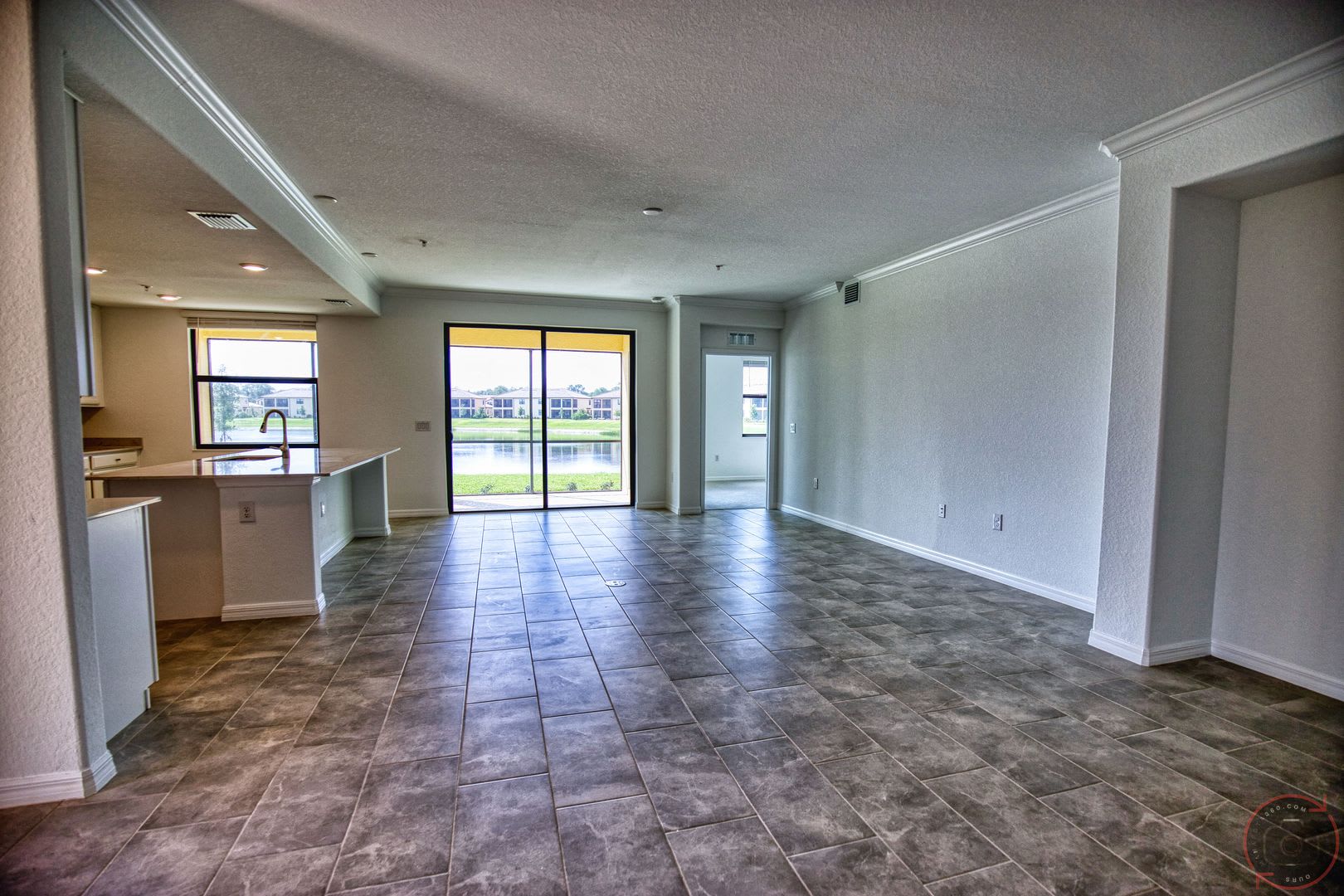 2266 Boxwood Street – photo 3