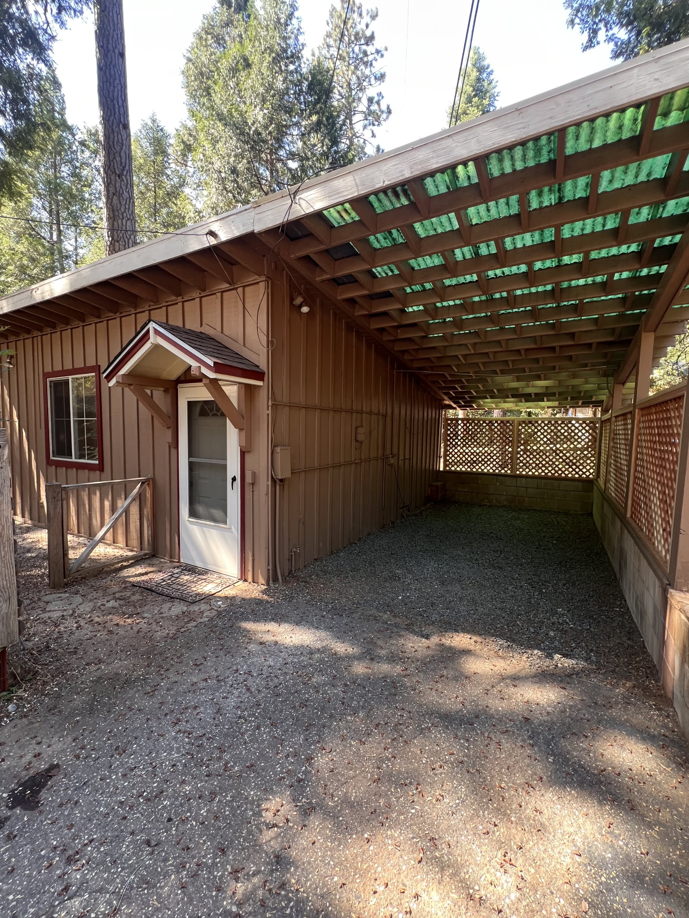 12524 Valley View Road(Granny Unit) – photo 2