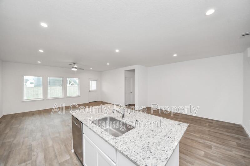 31303 Heddington Ln – photo 4