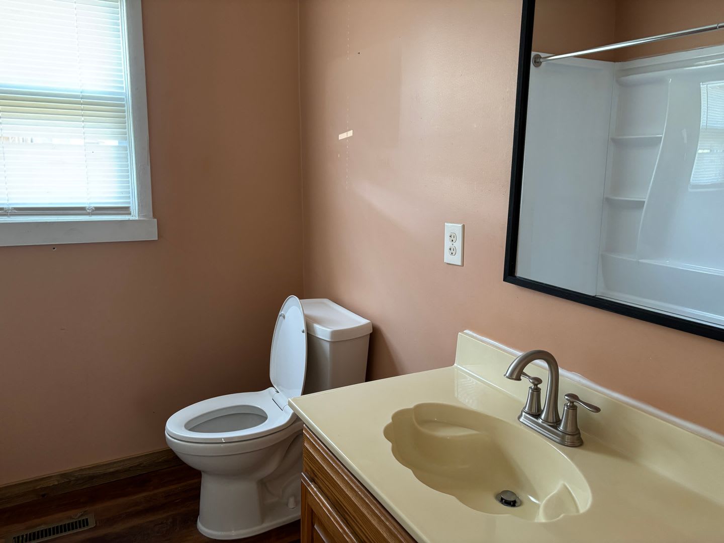 2 BR 1 BA, Close to Downtown Decherd, City Park, Restaruants. – photo 5