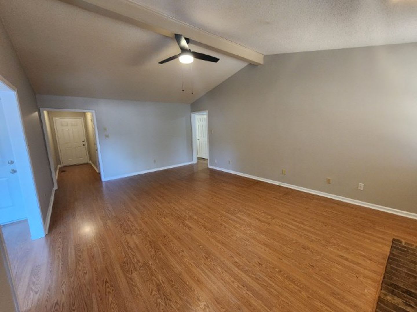 Welcome Home To 309 Shadow View West Little Rock Newly Updated For Rent Move In Special Zero Deposit Option Please Read The Full Description – photo 3