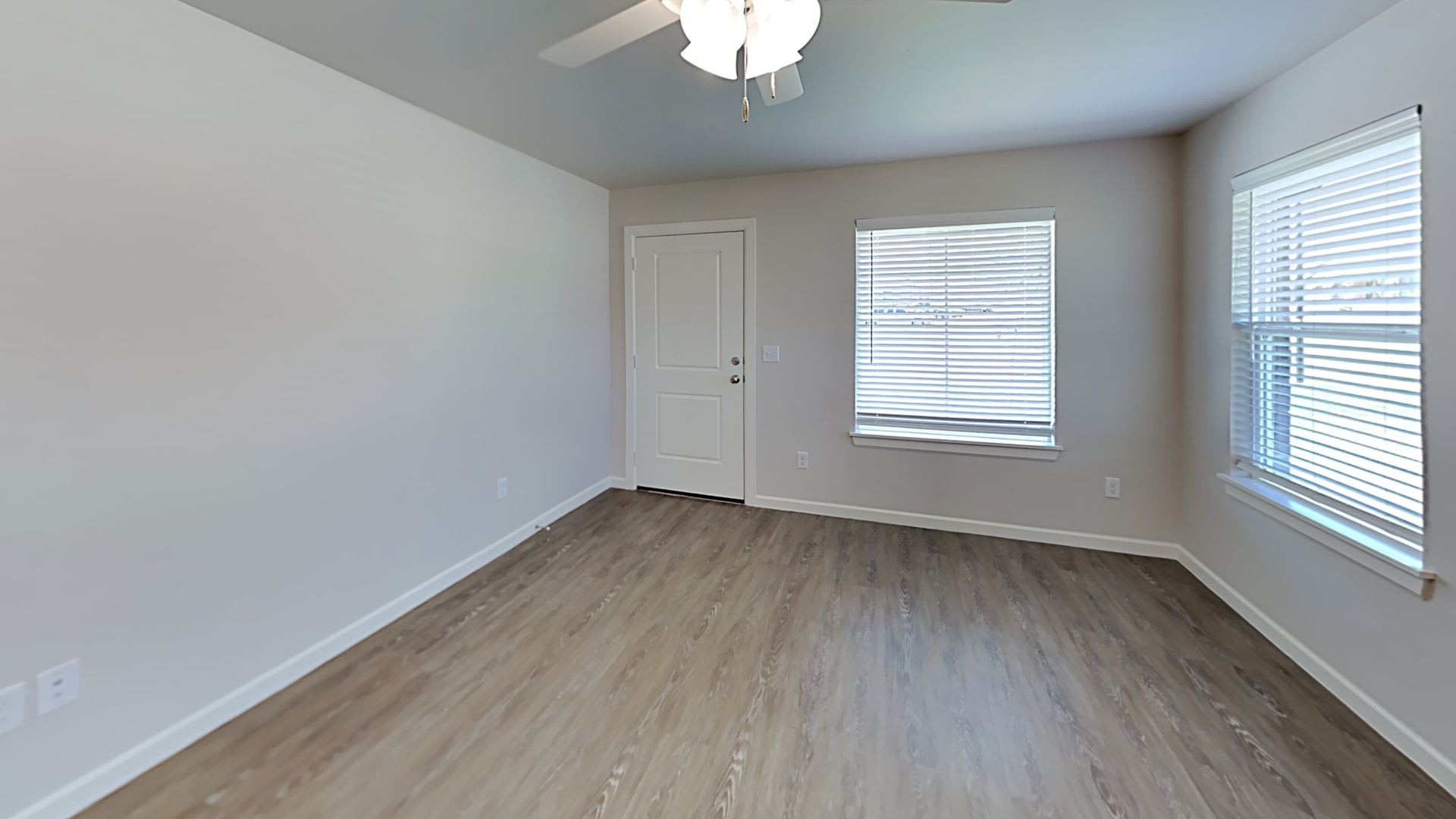 2 Bedroom 2 Bathroom 1 Car Garage Duplex Close To Broadway Extension A Short Distance From Edmond And Easy Access To Downtown Okc – photo 4