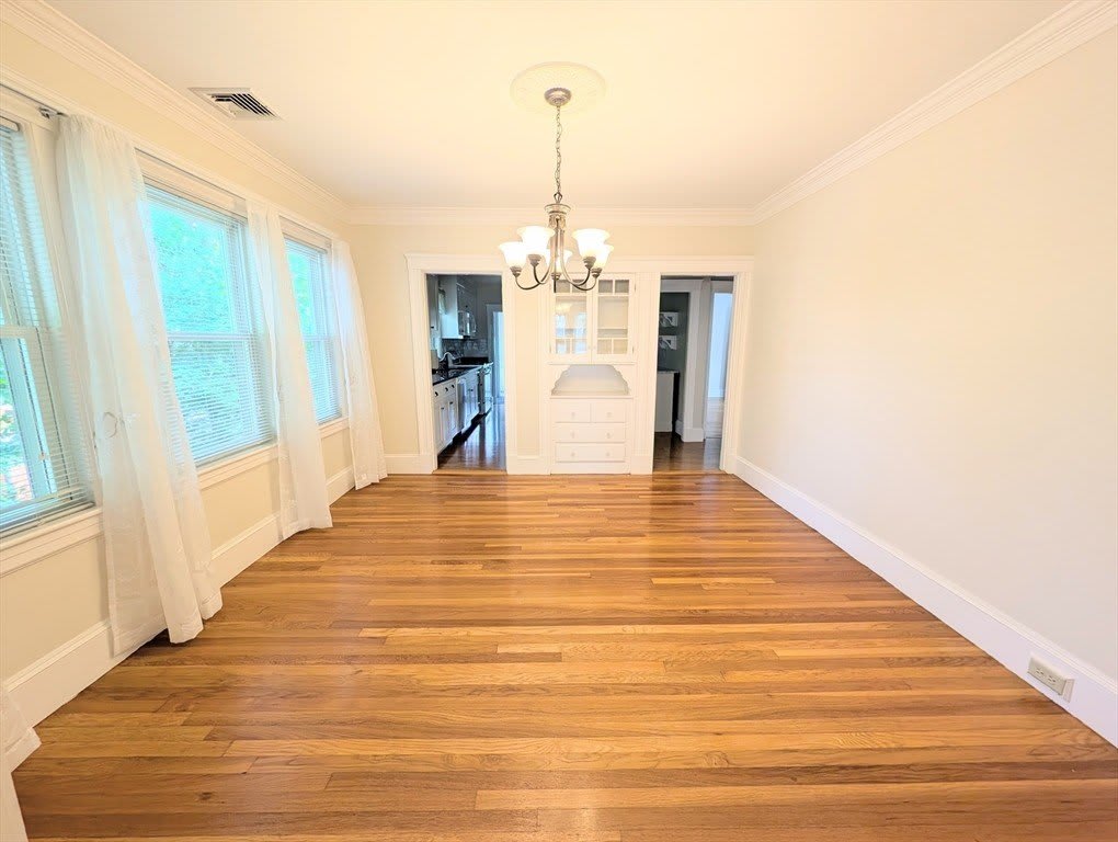 184 Parmenter Rd 2 – photo 4