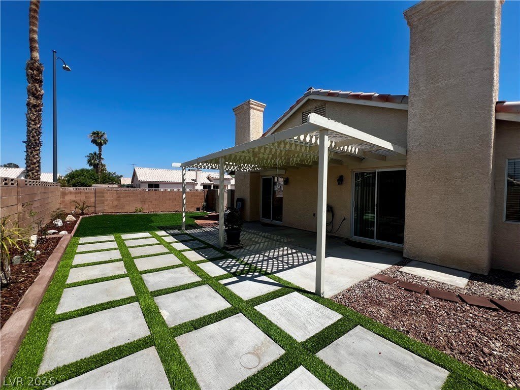 7100 Village Shore Court – photo 5