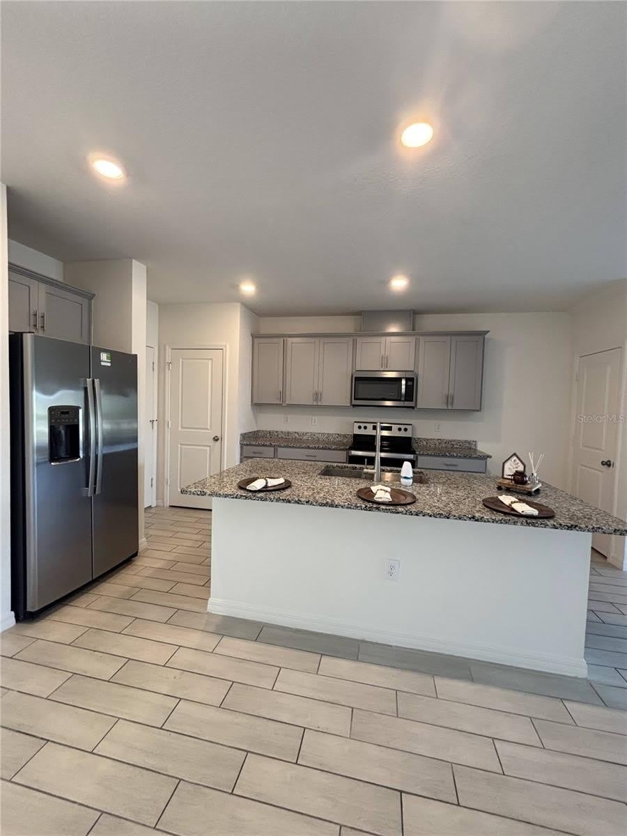 1632 MIRABELLA Circle – photo 3
