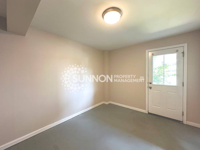 1210 Ashbury Street – photo 5