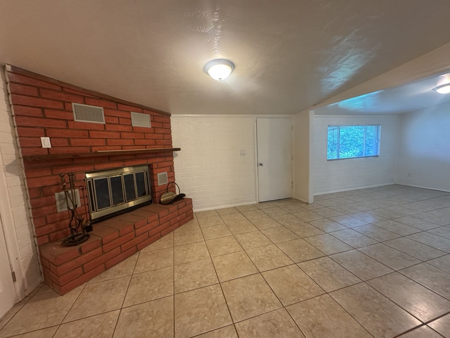 Nice 3-Bedroom, 2-Bath Home Near Fort Huachuca! – photo 5