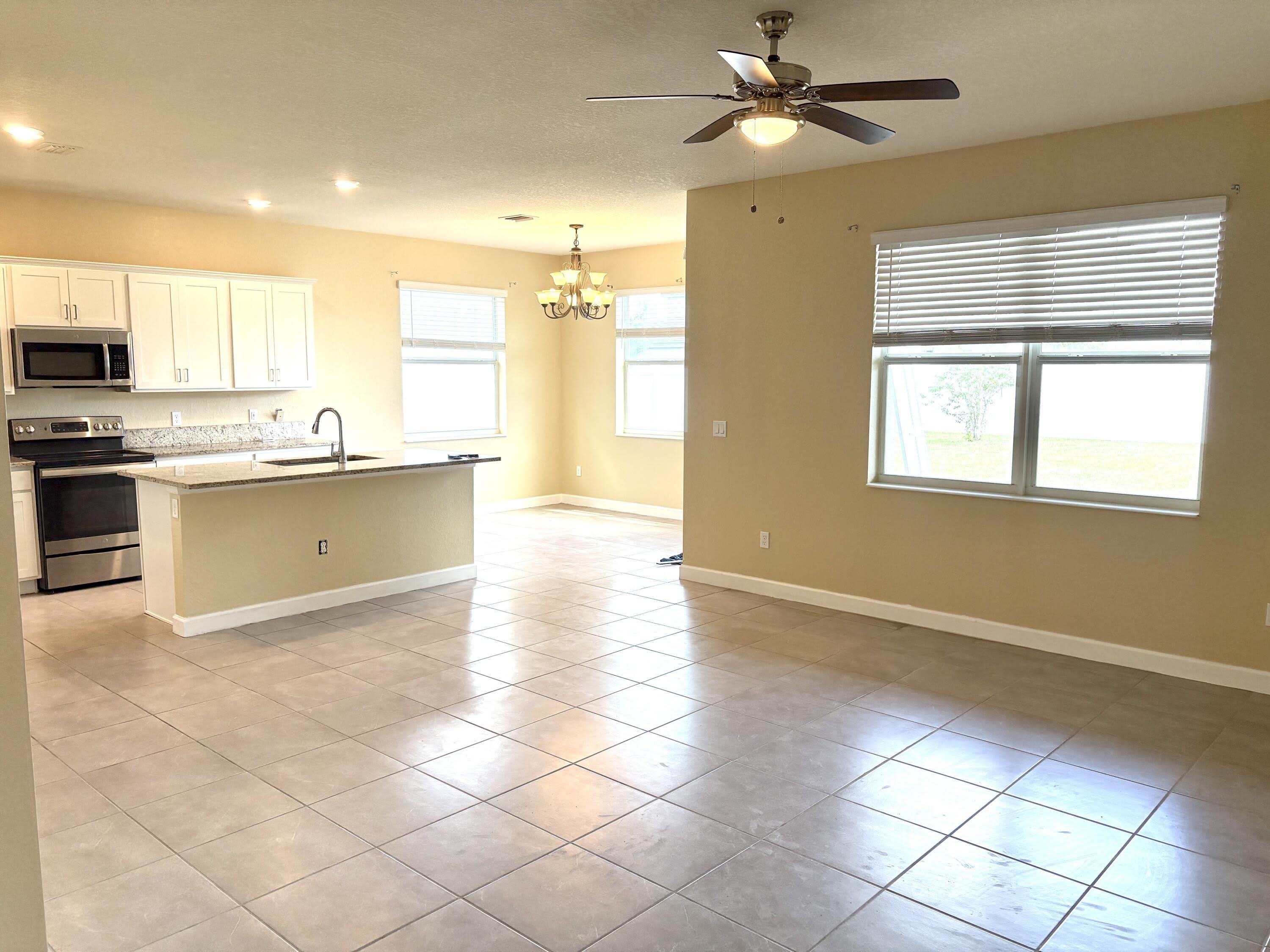 7962 NW Greenbank Circle – photo 2
