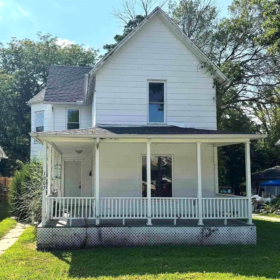 1007 29th St – photo 1