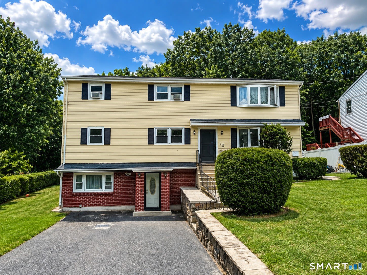98 Hartley Drive – photo 1