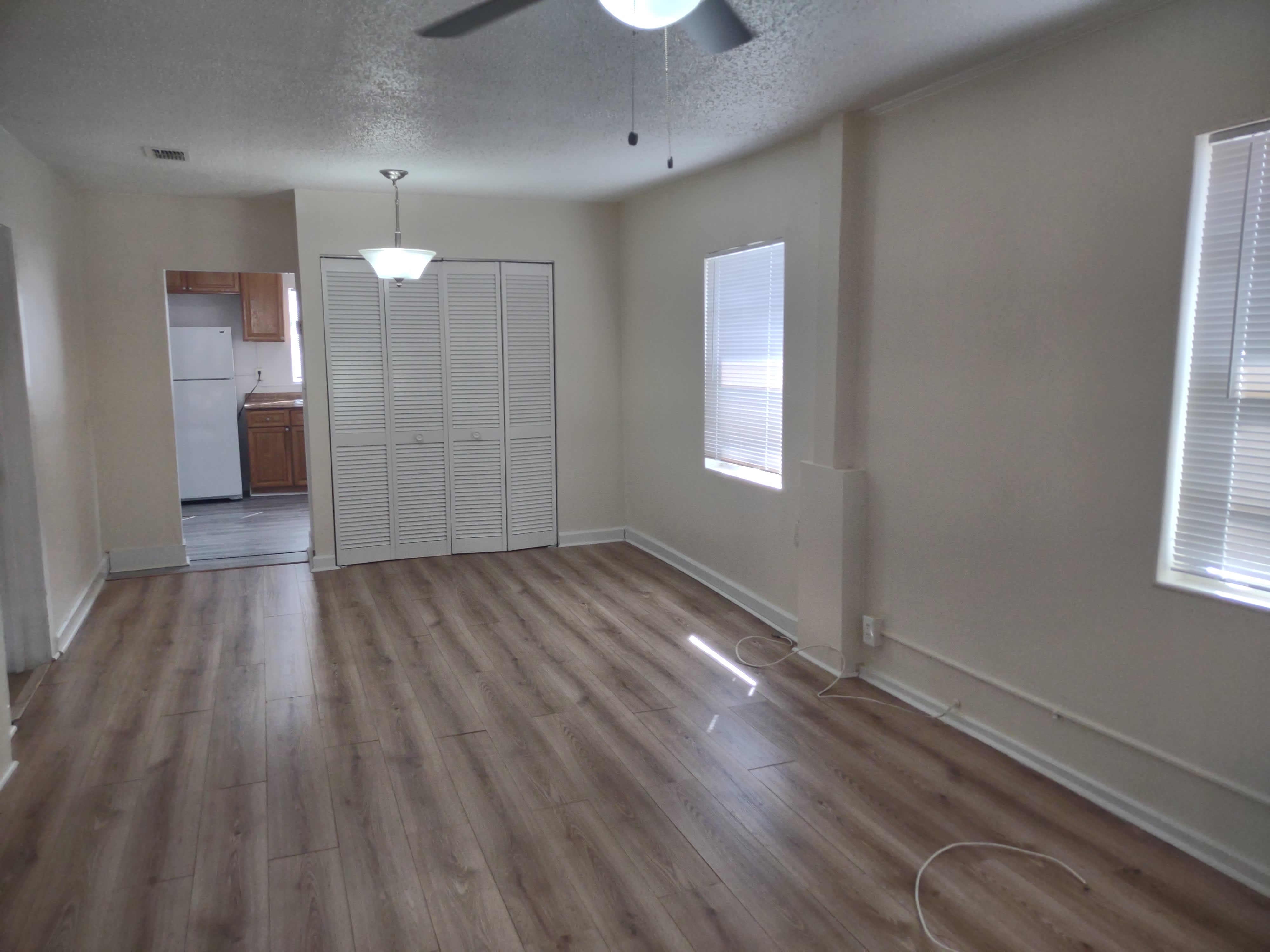 1407 Monroe Ave – photo 2