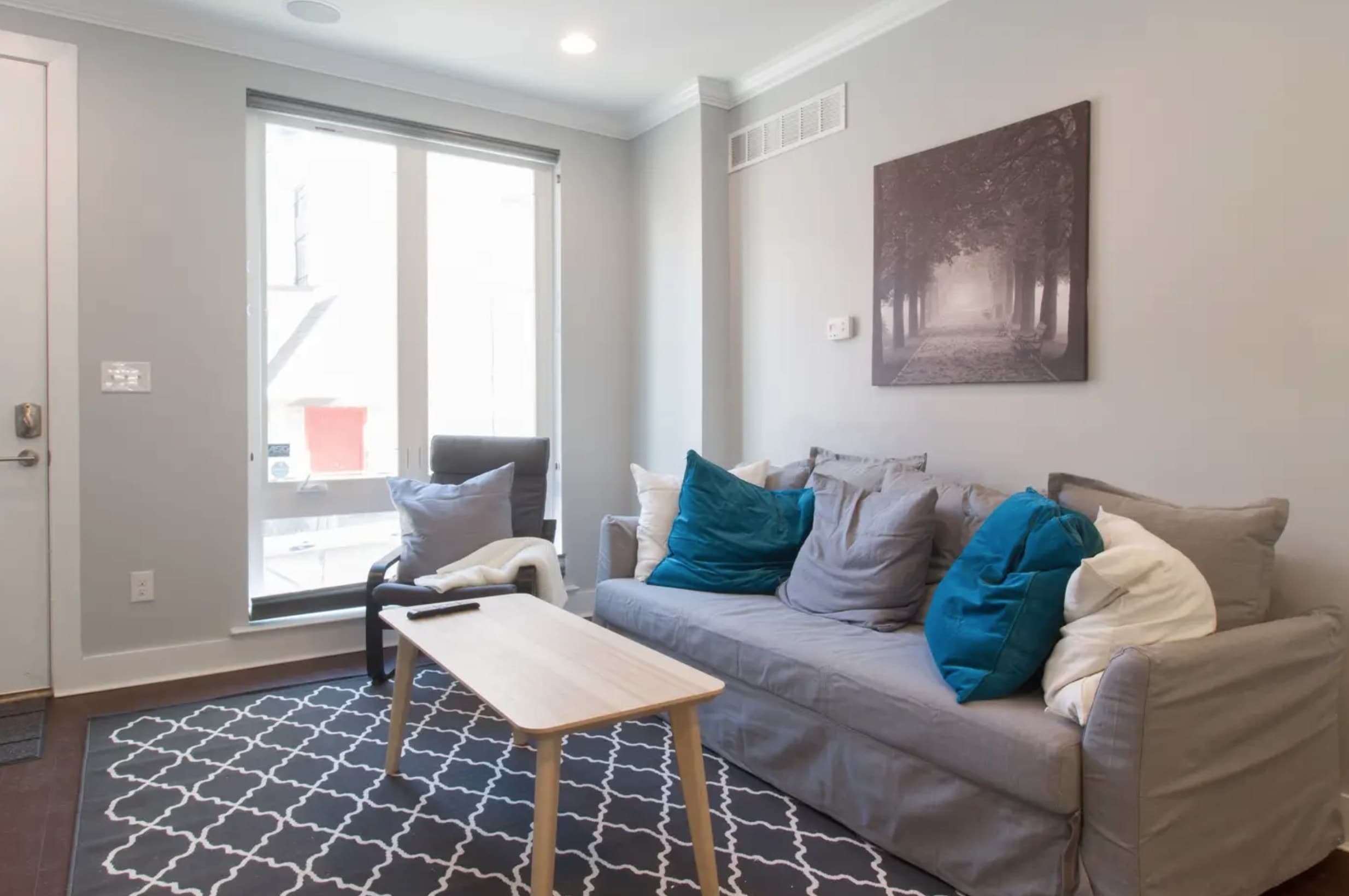 1338 S Chadwick St – photo 2