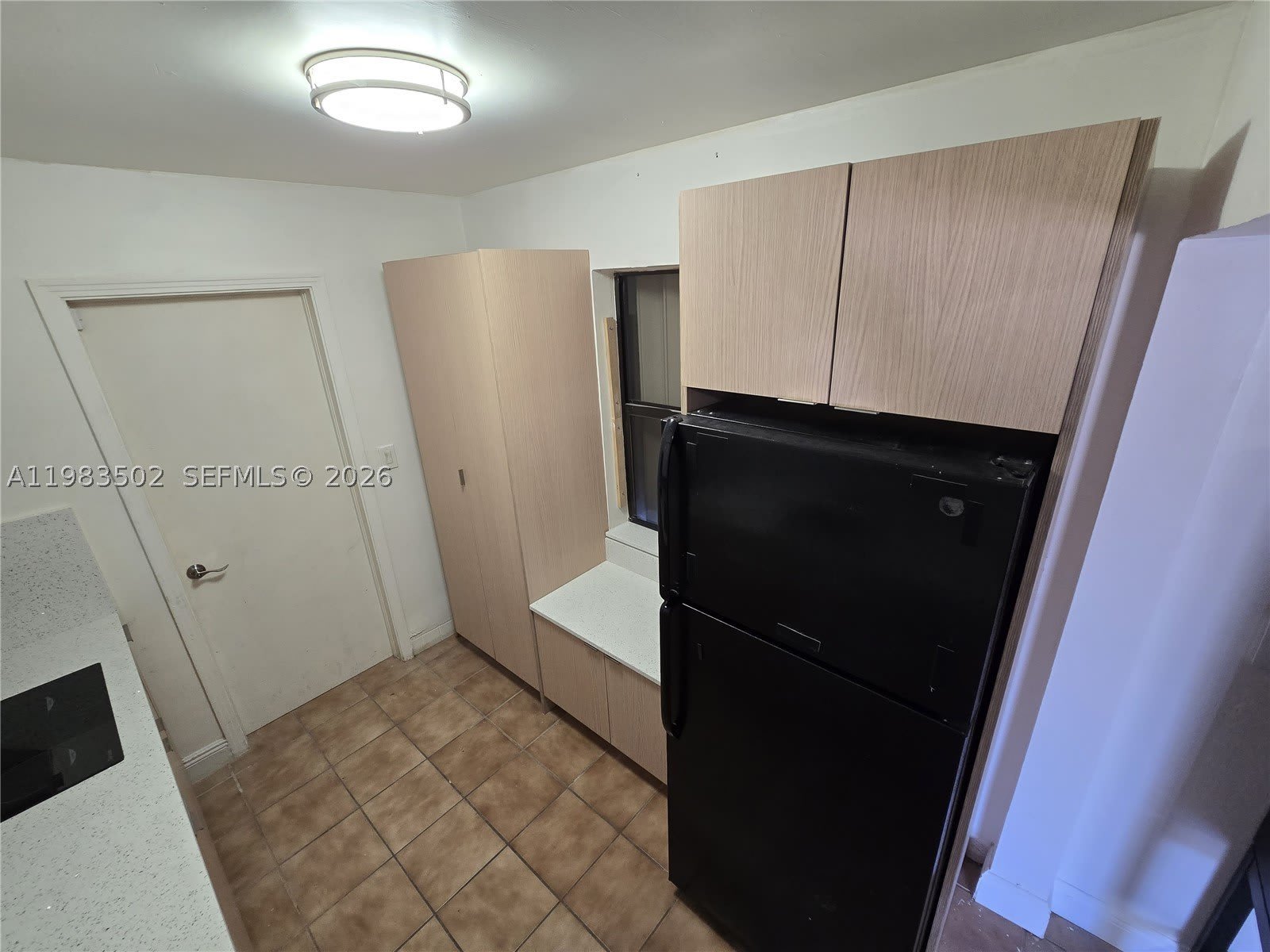 704 SW 2nd Ave – photo 5