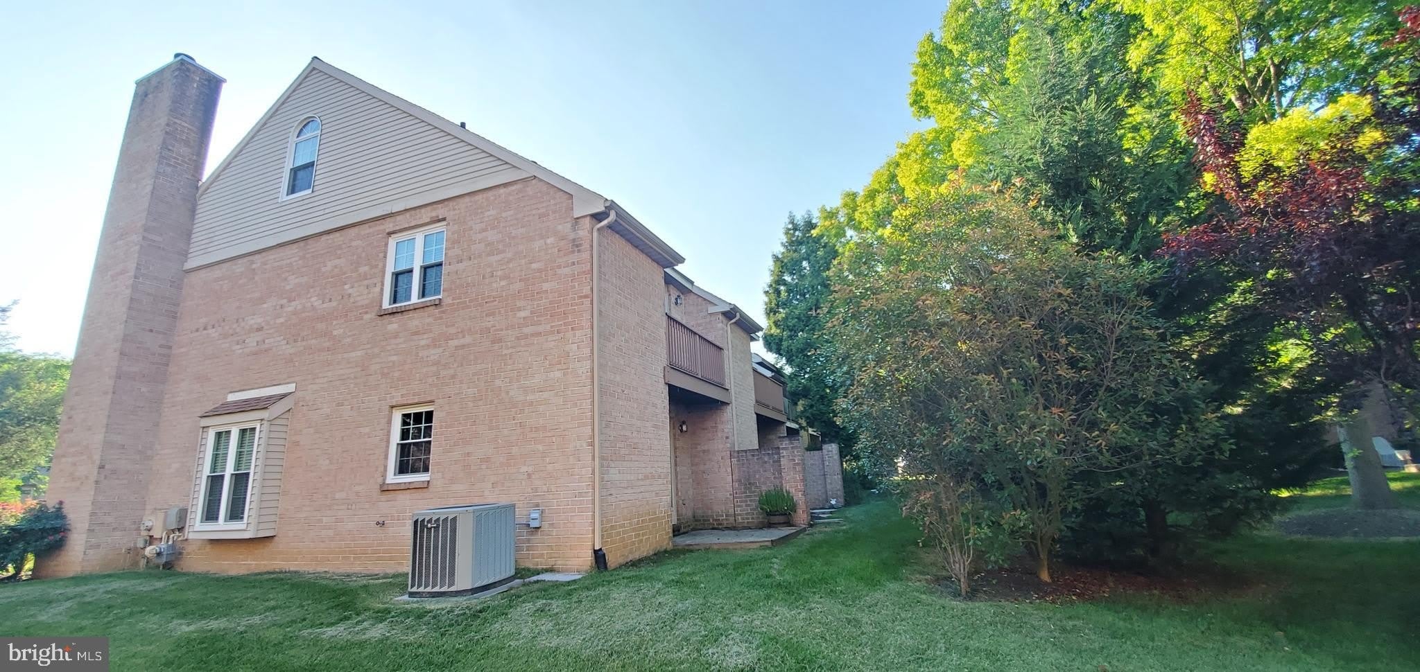 37 RAMPART Drive – photo 3