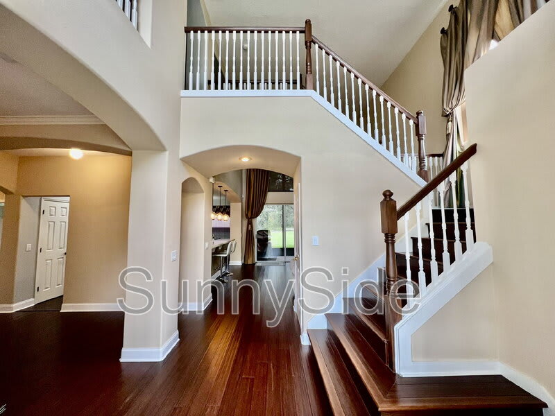 1565 The Oaks Blvd – photo 2